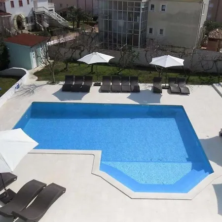 Benni 7 Comfortable Prázdninový dům Medulin